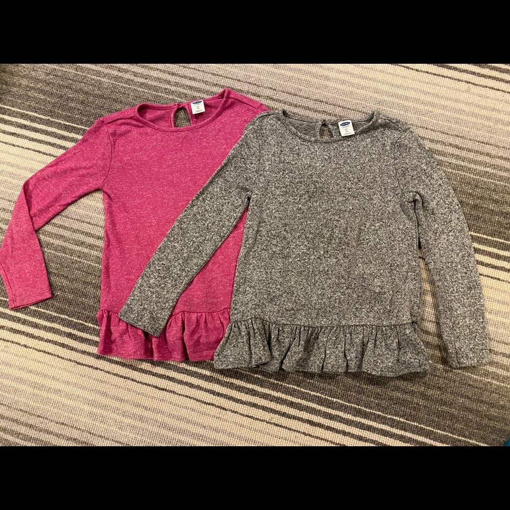 Bundle of 2 Old Navy knit shirts